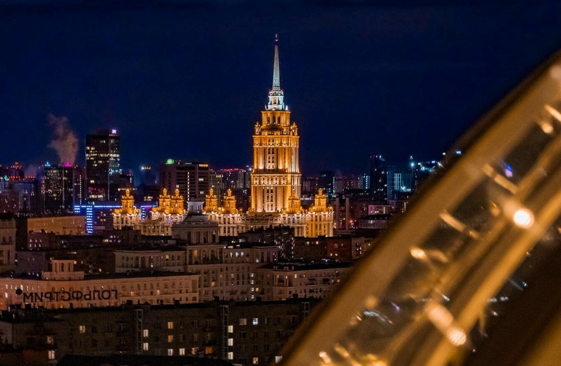 One Love – свидание на крыше в центре Москвы