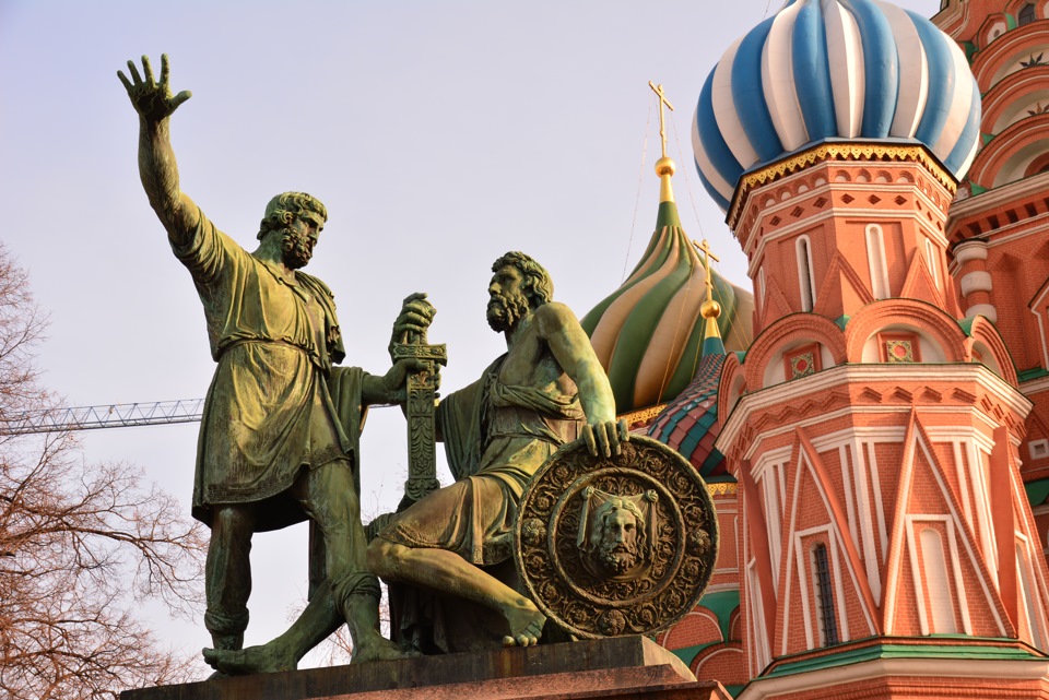 Экскурсия - Сердце в камне: Удивительные памятники Москвы