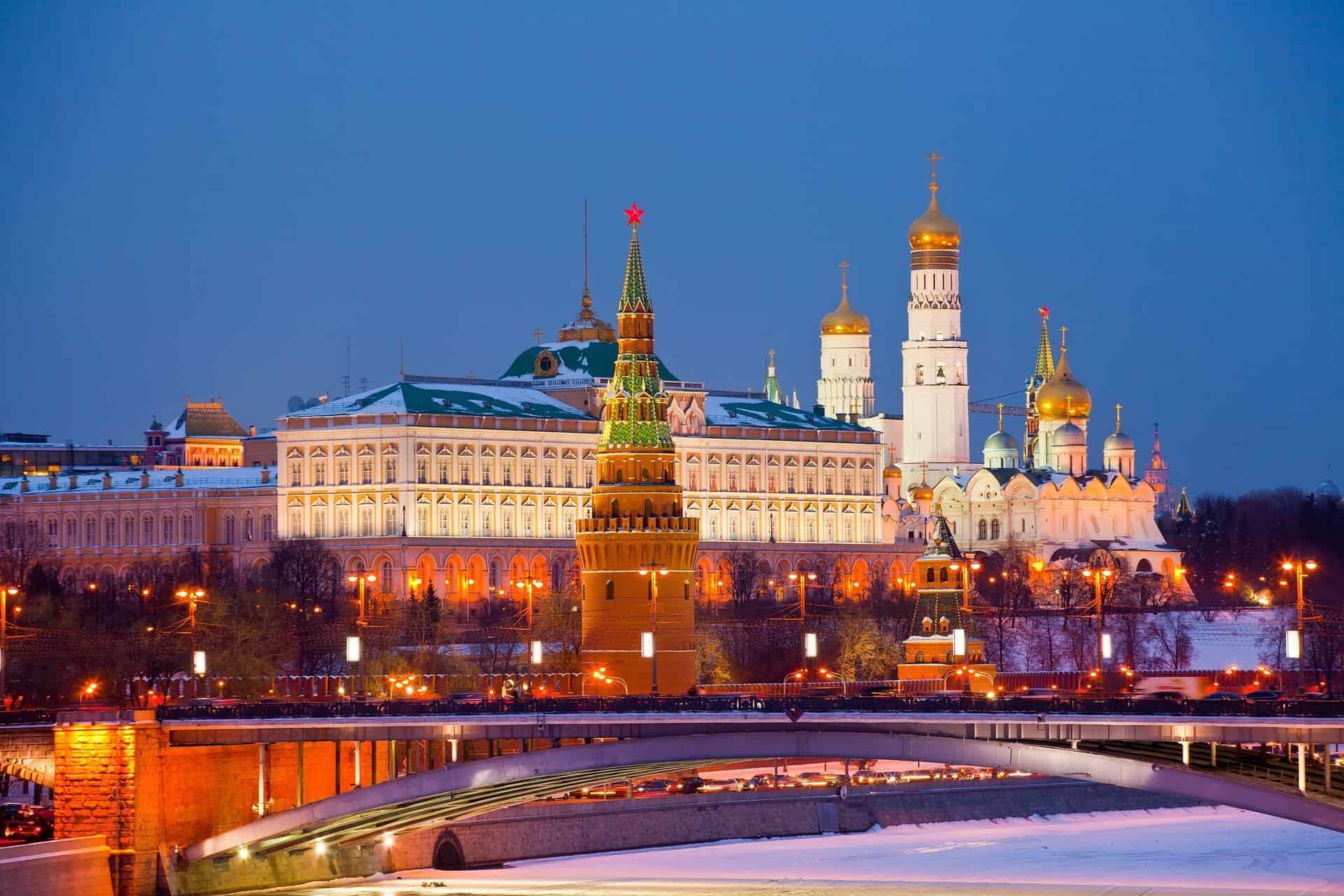 Экскурсии в Московский Кремль