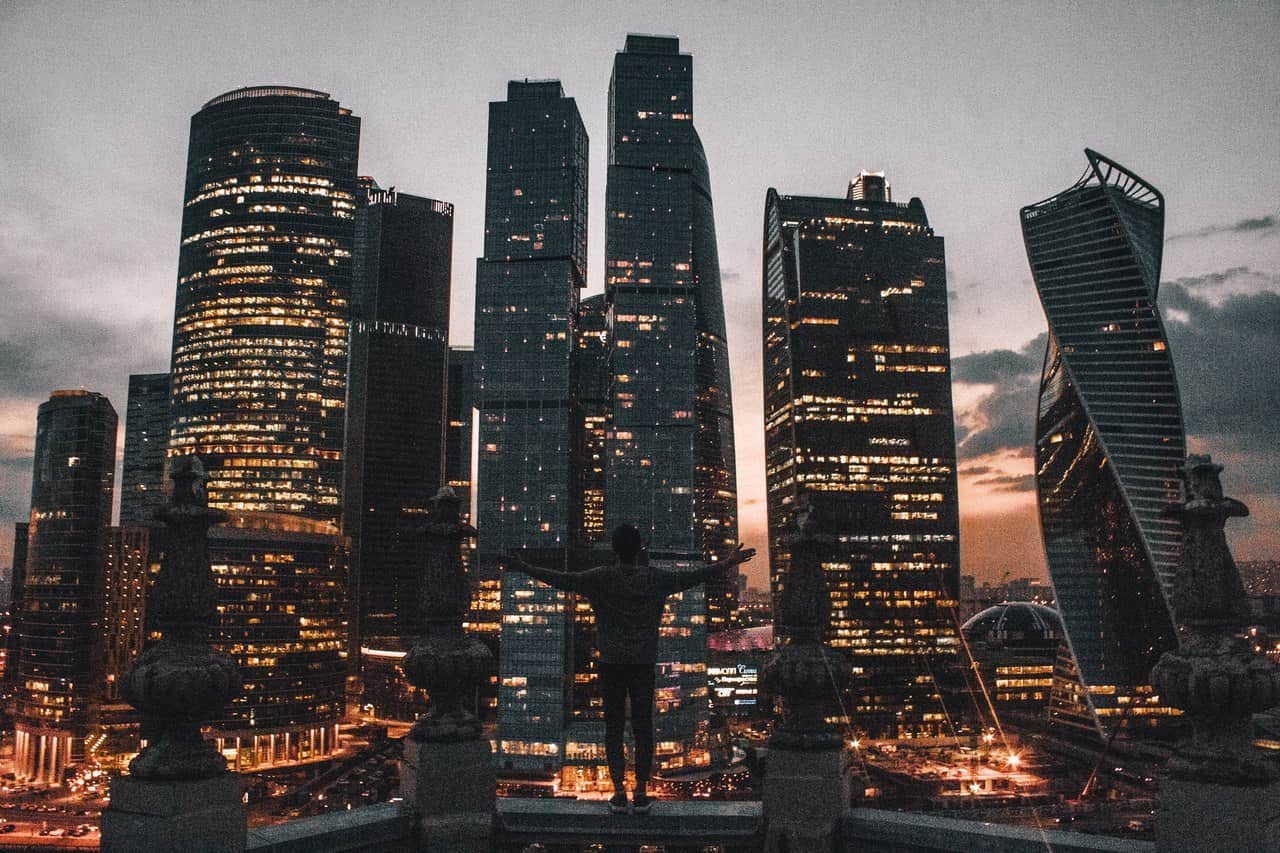 Прогулка по крышам высоток Москвы
